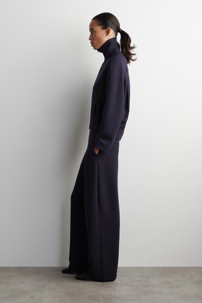 COS スキューババレルレッグジョガーパンツ