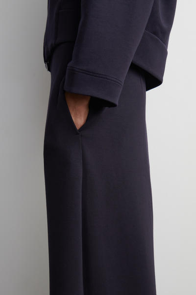 COS スキューババレルレッグジョガーパンツ