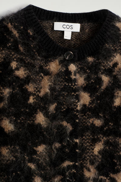 COS アニマルジャカードメリノウールカーディガン