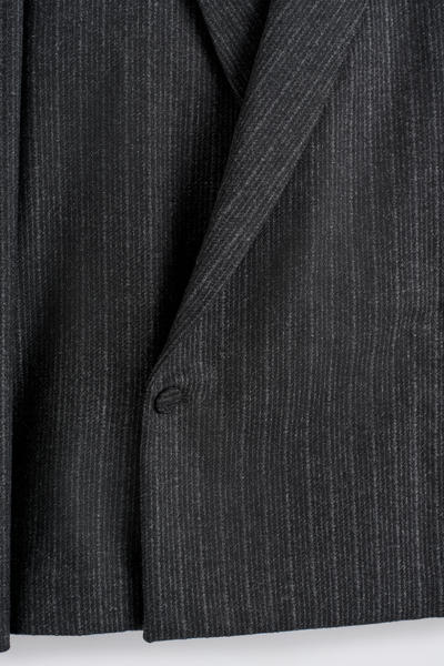 COS ピンストライプ ウールラップブレザー