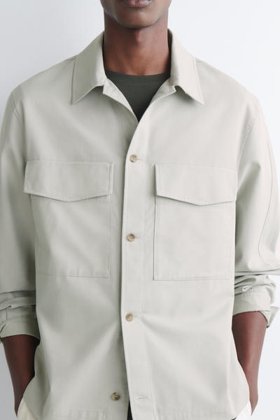 COS リラックスコットンオーバーシャツ