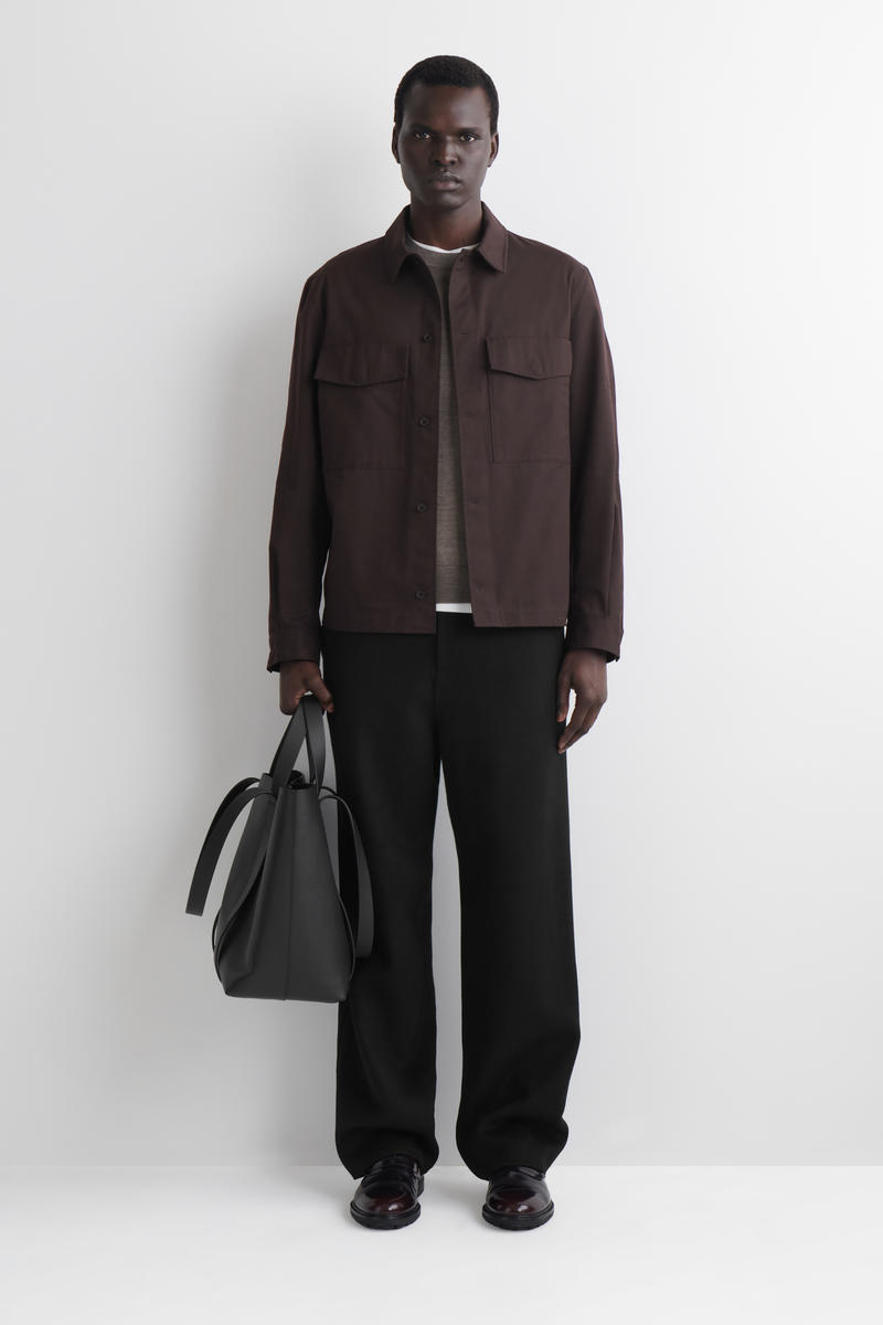 COS リラックスコットンオーバーシャツ