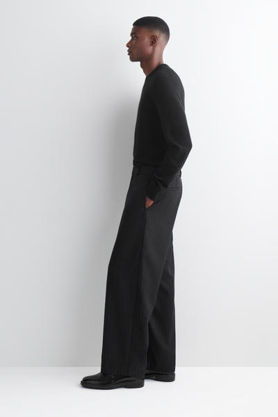 COS ストライプテーパードパンツ - ウール素材