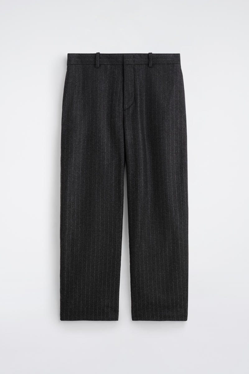 COS ストライプテーパードパンツ - ウール素材