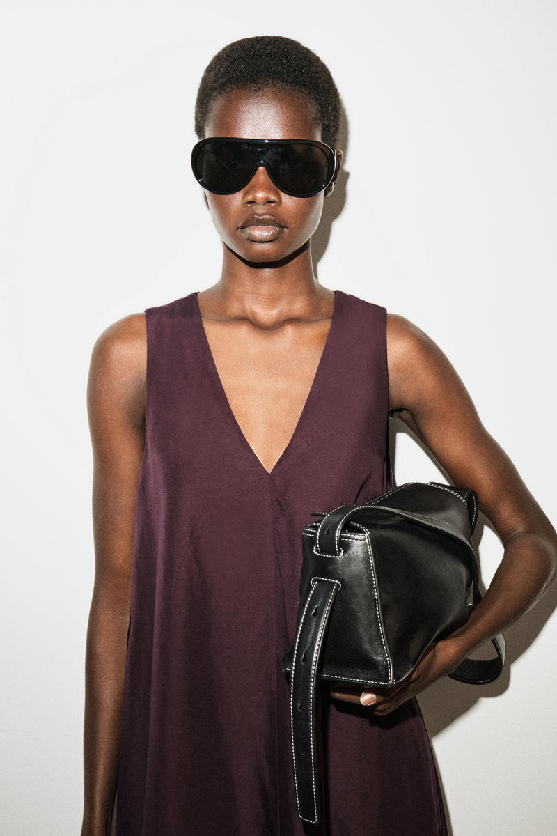 COS Aライン リネンブレンド マキシワンピース