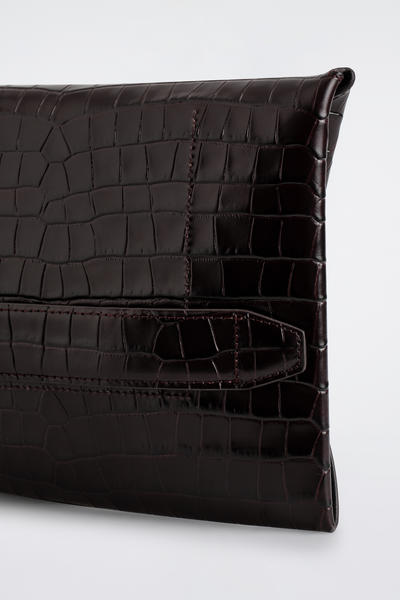 COS クロコダイル風レザーポーチ