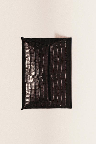 COS クロコダイル風レザーポーチ