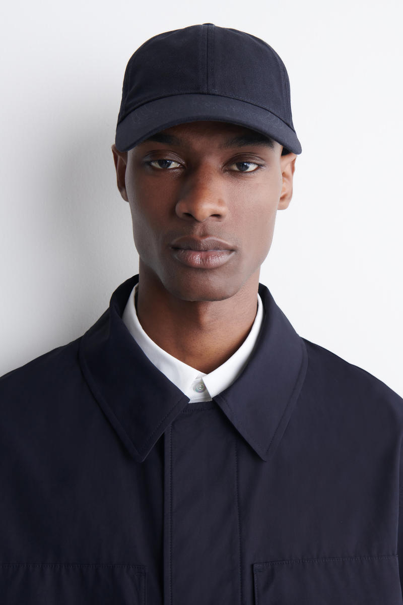 COS コットンベースボールキャップ