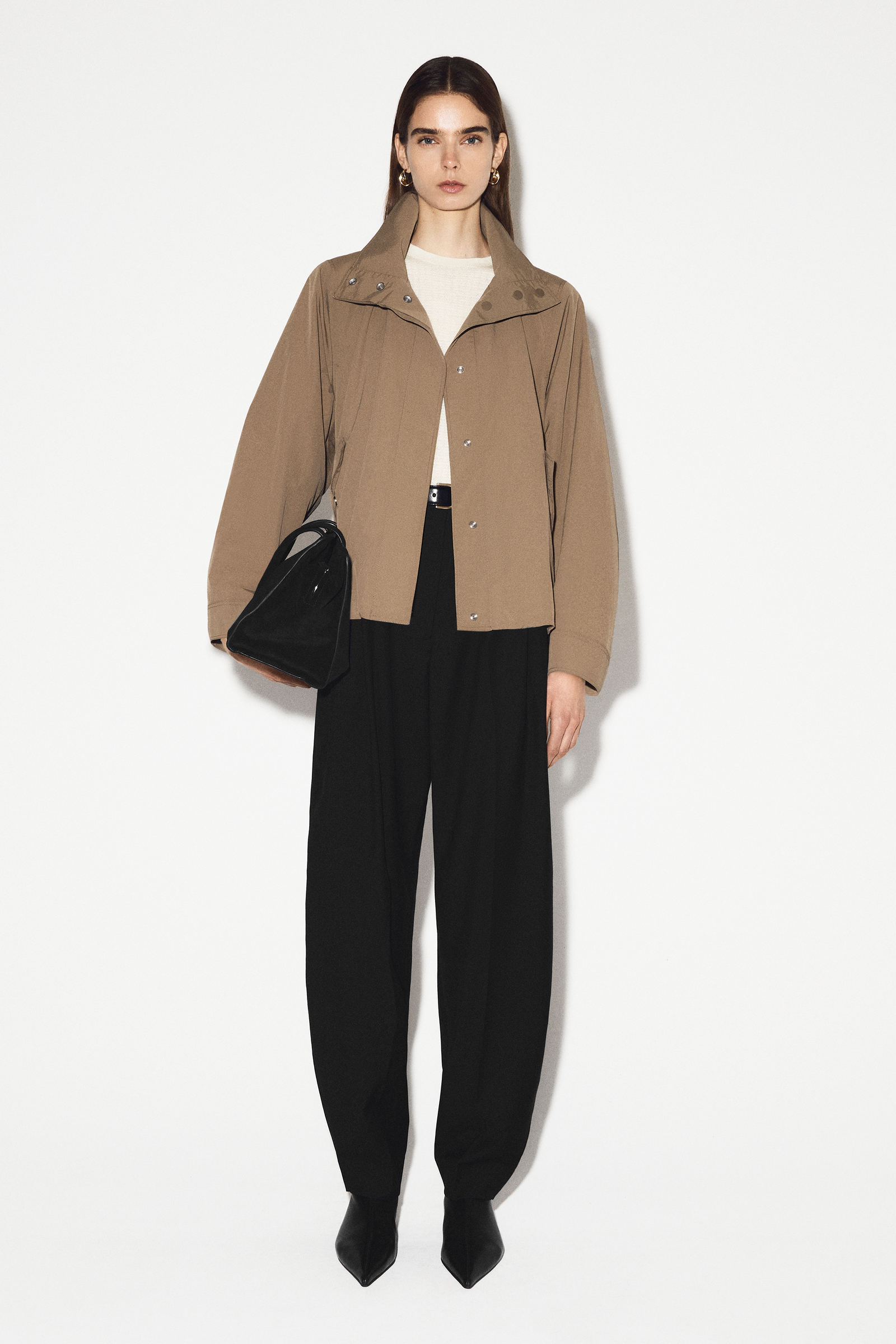 NYLON FUNNEL-NECK JACKET ナイロンファンネルネックジャケット