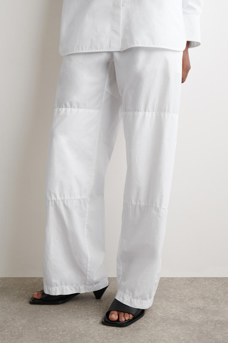 COS ギャザー入りパネルデザイン コットンパンツ