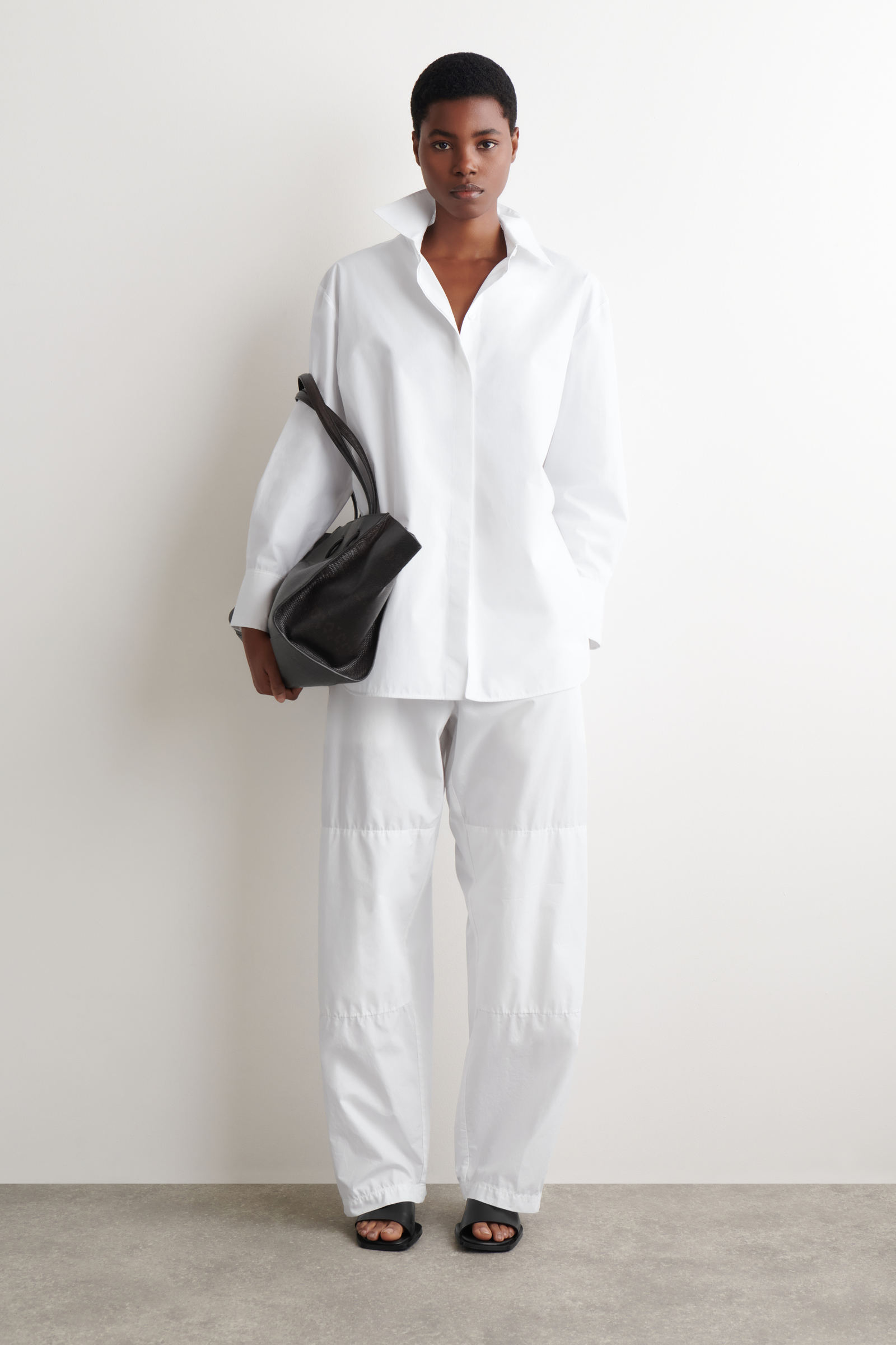 GATHERED PANELLED COTTON TROUSERS ギャザー入りパネルデザイン