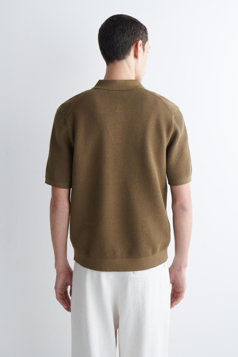 COS ワッフルニットコットンポロシャツ
