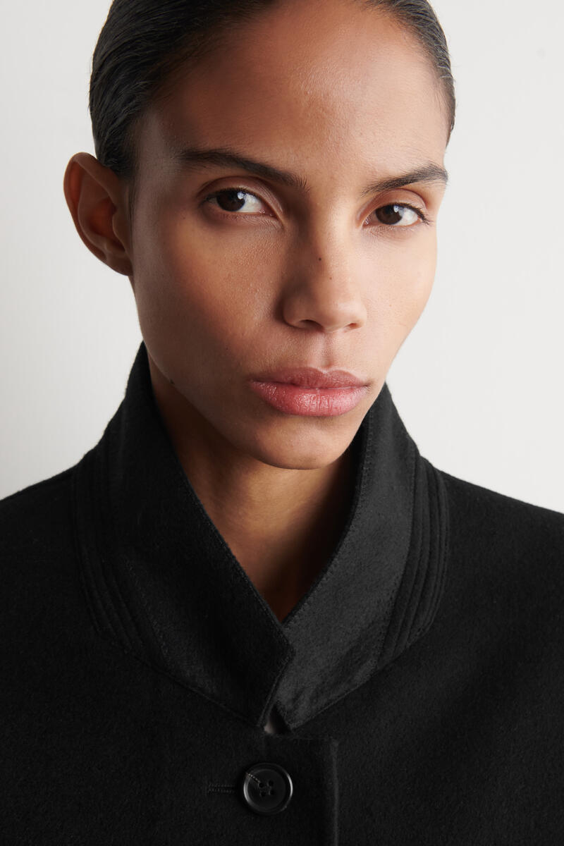 COS 構造化されたダブルフェイスウールジャケット