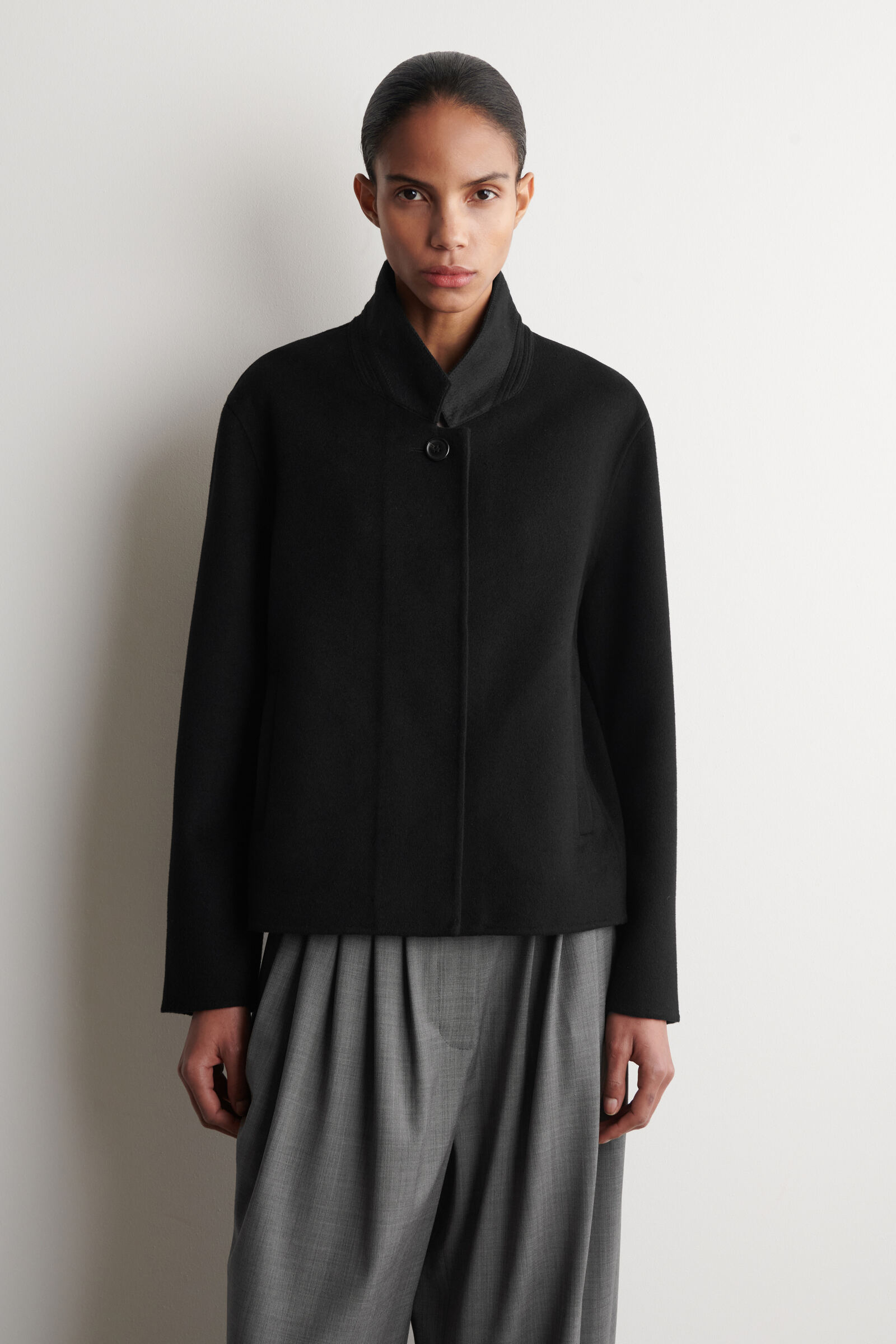 STRUCTURED DOUBLE-FACED WOOL JACKET 構造化されたダブルフェイス