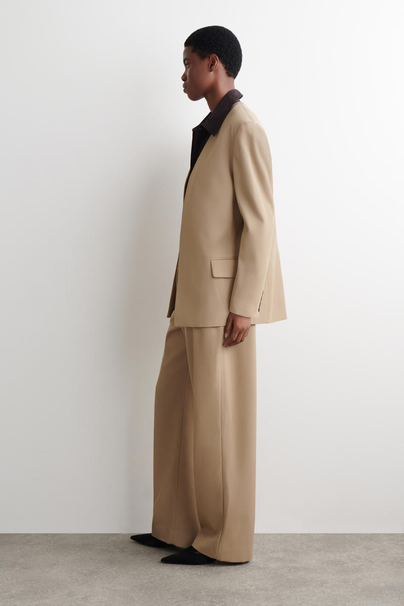 COS ウールツイルストレートレッグパンツ