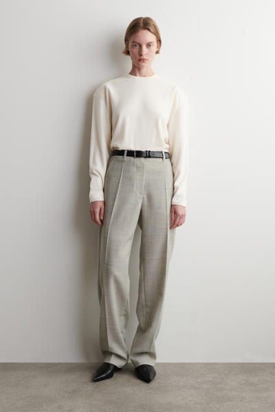 COS メリノウール クルーネックセーター