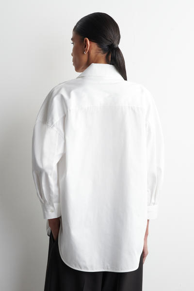 COS 彫刻的なコットンシャツ