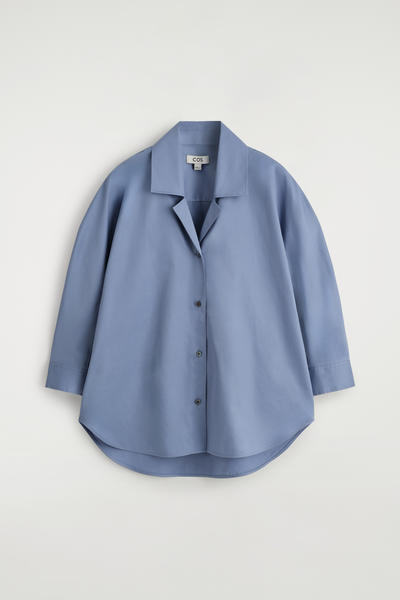 COS 彫刻的なコットンシャツ