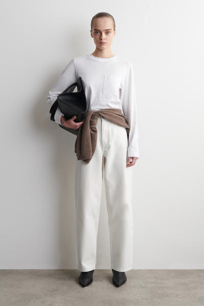 COS オーバーサイズブラッシュド綿長袖Tシャツ