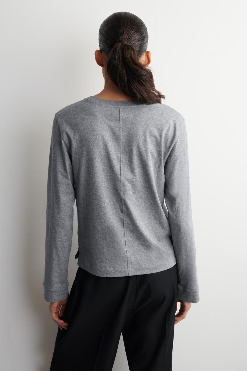 COS オーバーサイズ ブラッシュドコットン 長袖Tシャツ