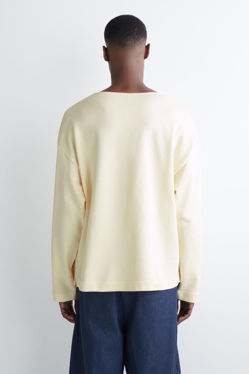 COS オーバーサイズ ボートネック スウェットシャツ