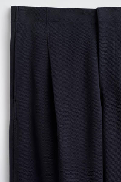 COS オーバーサイズ ワイドレッグ パンツ