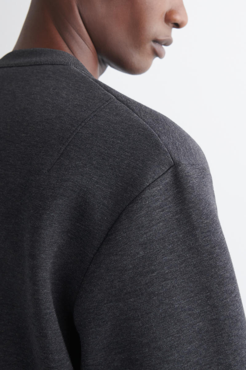 COS スキューバジャージクルーネックカーディガン