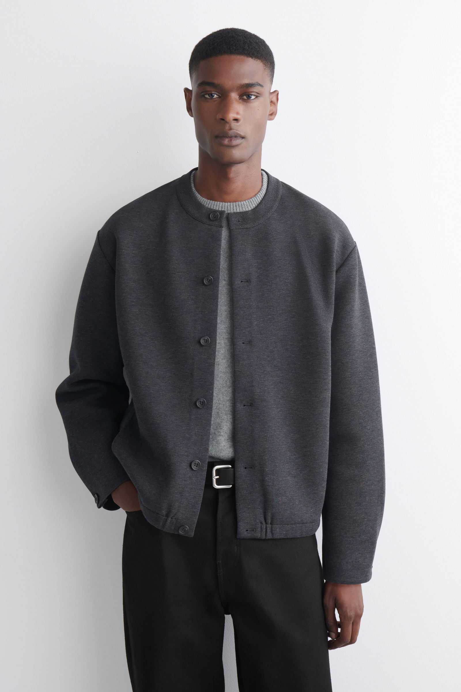 COS グレー クルーネックカーディガン SCUBA-JERSEY CREW-NECK CARDIGAN スキューバジャージクルーネック