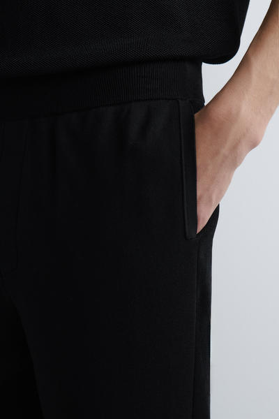 COS ダブルフェイス ストレートレッグ ジョガーパンツ