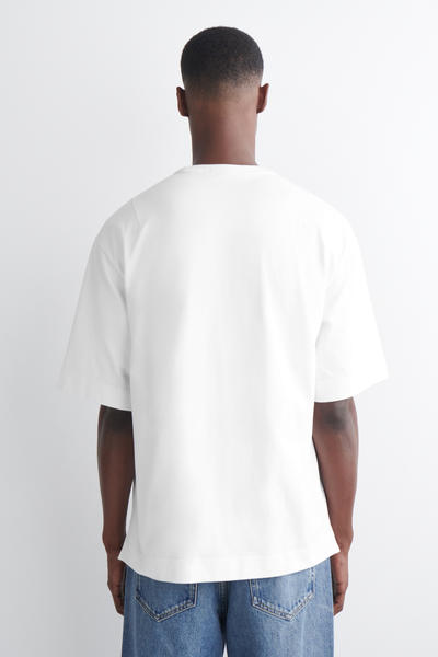 COS オーバーサイズヘビーウェイトTシャツ