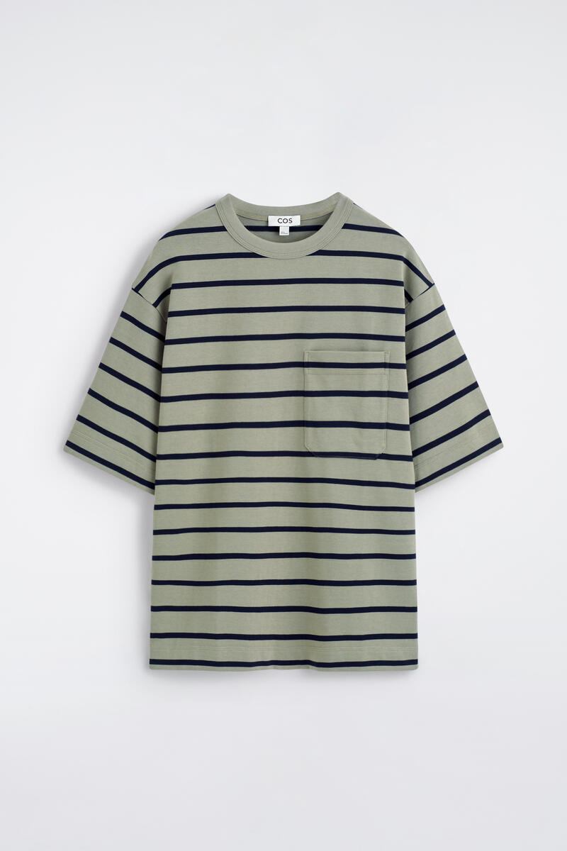 COS オーバーサイズヘビーウェイトTシャツ
