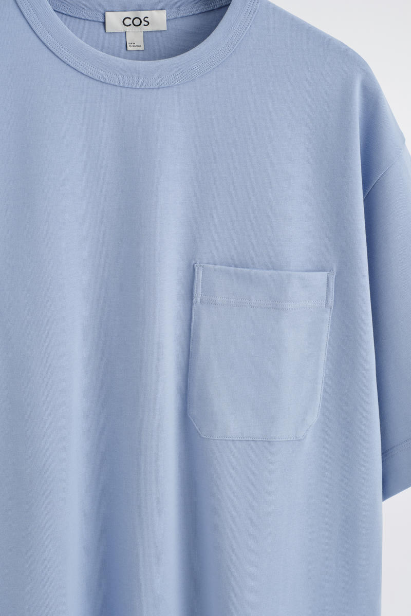 COS オーバーサイズヘビーウェイトTシャツ