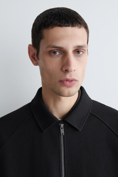 COS コットンジャージ ボンバージャケット