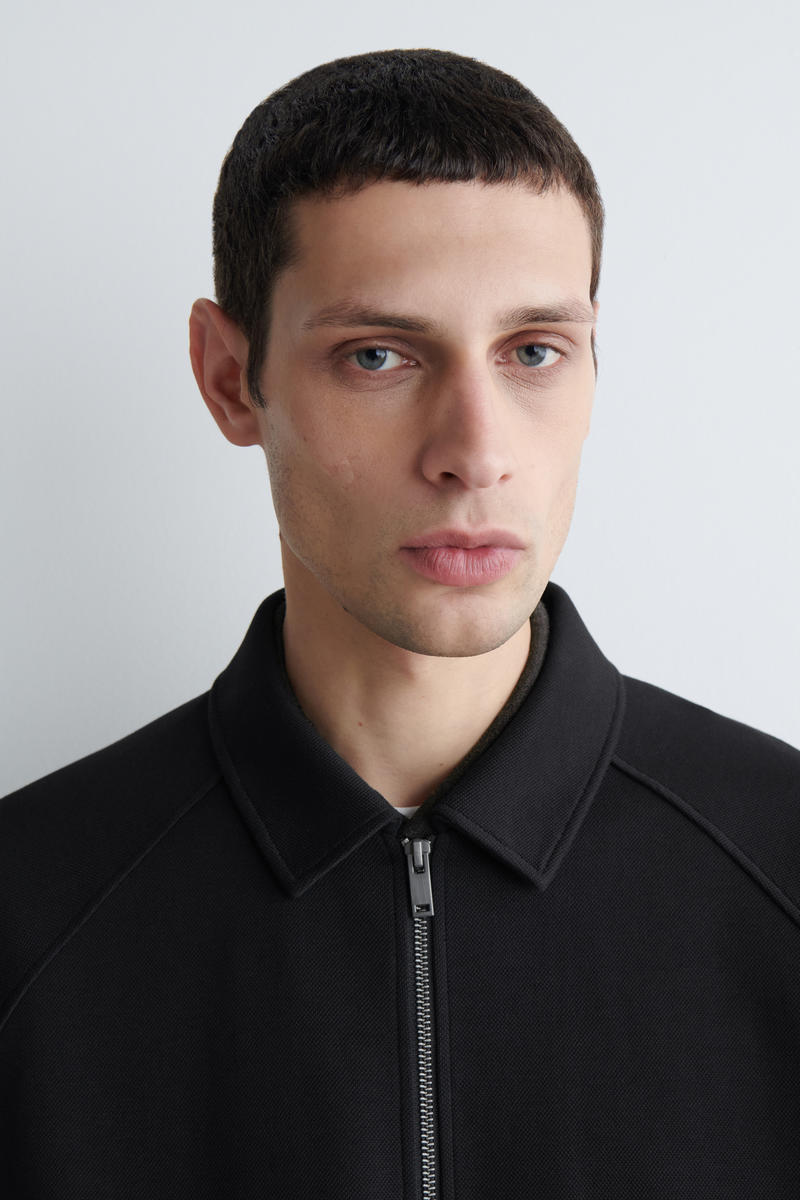 COS コットンジャージ ボンバージャケット