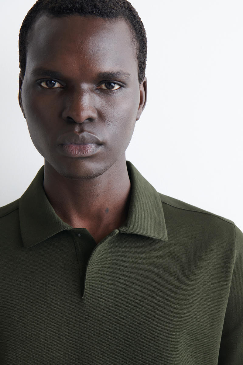 COS コットンピケポロシャツ