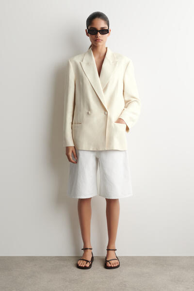 COS ニーレングス デニムショートパンツ