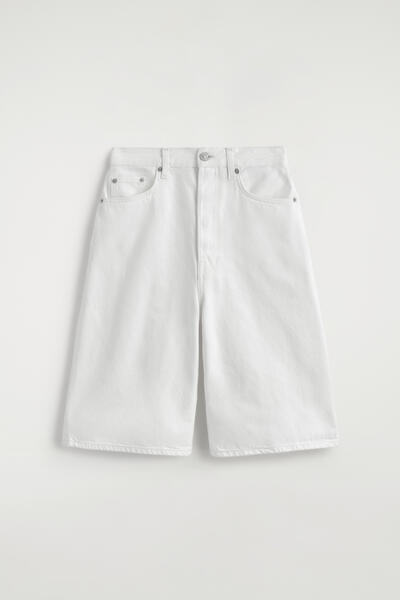 COS ニーレングス デニムショートパンツ