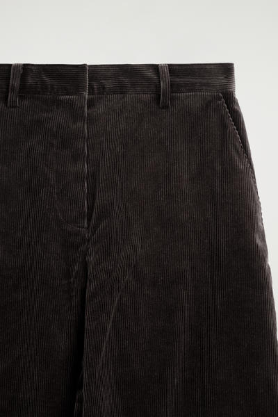 COS コーデュロイキュロット