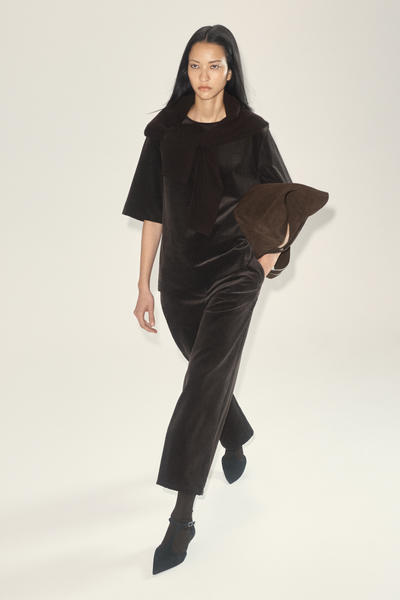 COS コーデュロイキュロット