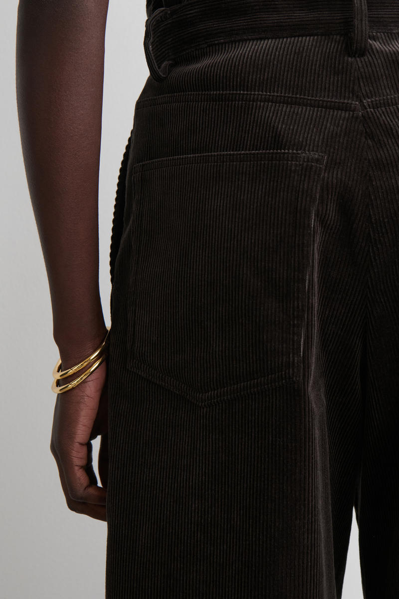 COS コーデュロイキュロット