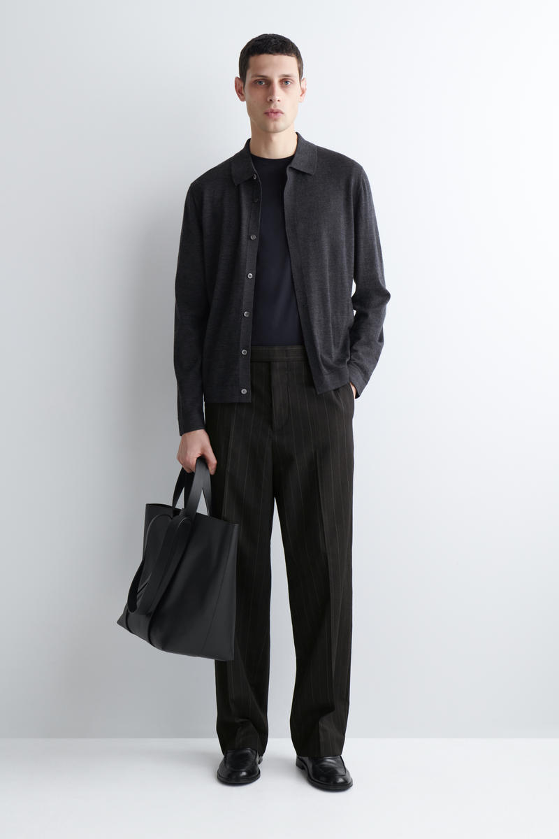 COS ピンストライプ　ワイドレッグパンツ