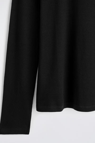 COS スリムリブコットン長袖Tシャツ