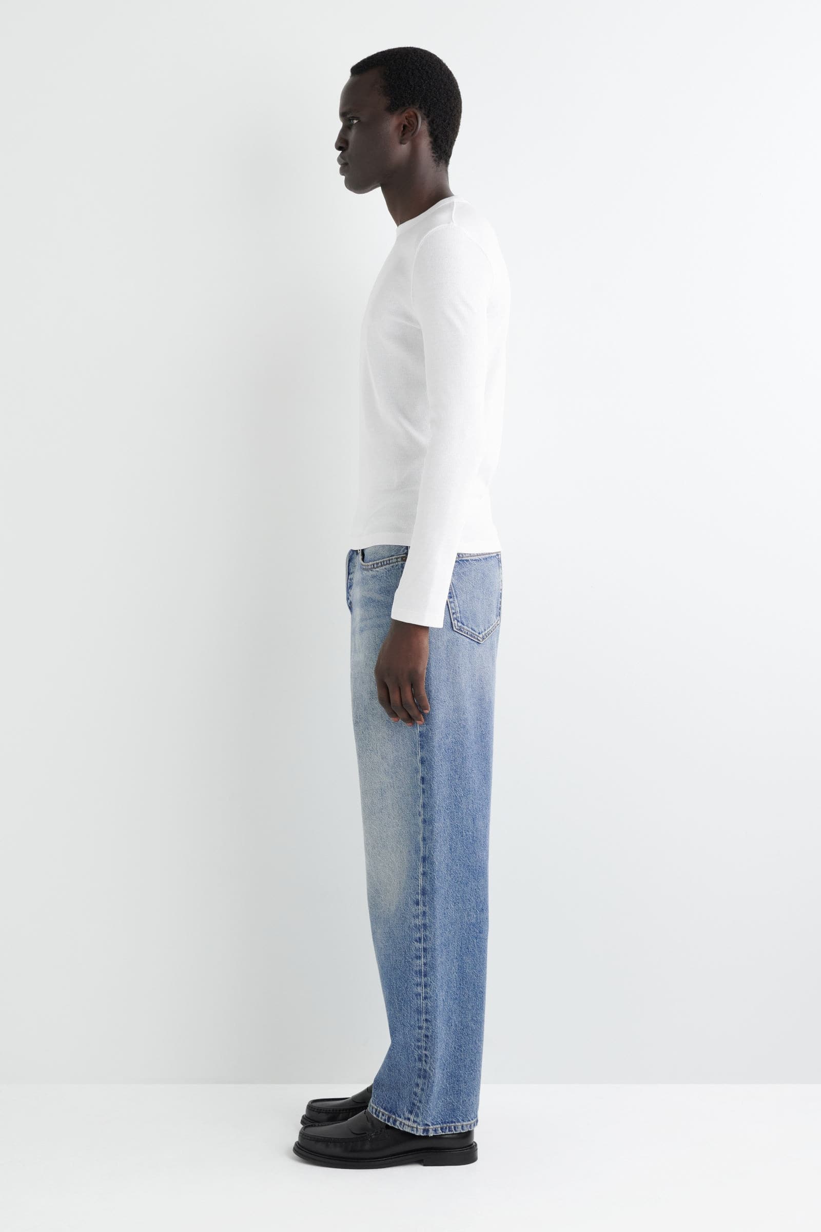 【完売品】　COS スリムリブコットン長袖Tシャツ　ホワイト　sサイズ SLIM RIBBED COTTON LONG-SLEEVED T-SHIRT スリムリブコットン長袖T