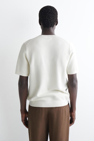 COS ワッフルニットコットンTシャツ