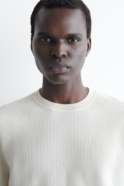 COS ワッフルニットコットンTシャツ