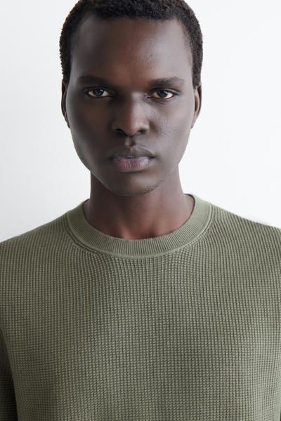 COS ワッフルニットコットンTシャツ