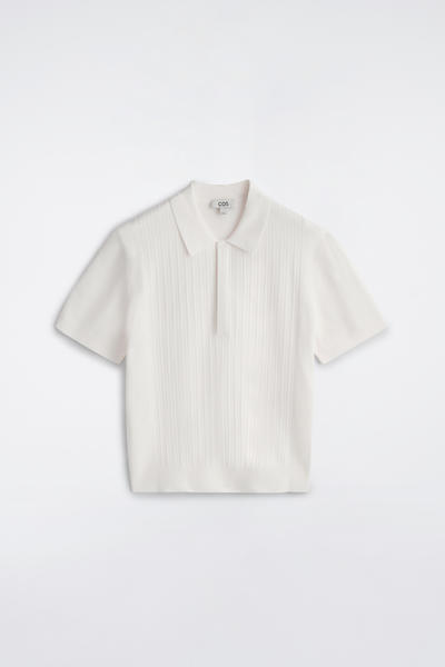 COS テクスチャードパネル　コットンポロシャツ