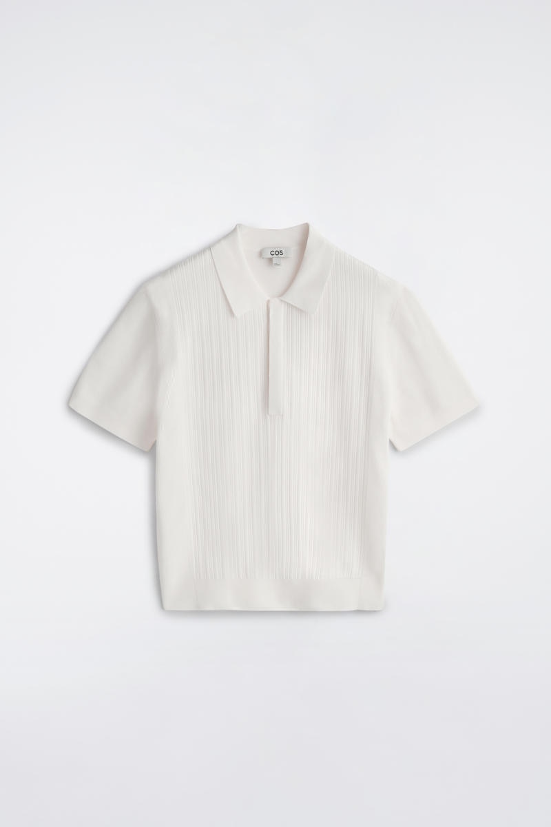 COS テクスチャードパネル　コットンポロシャツ