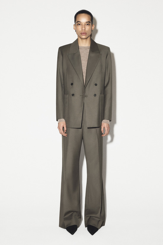 COS テーラードウールツイルブーツカットパンツ