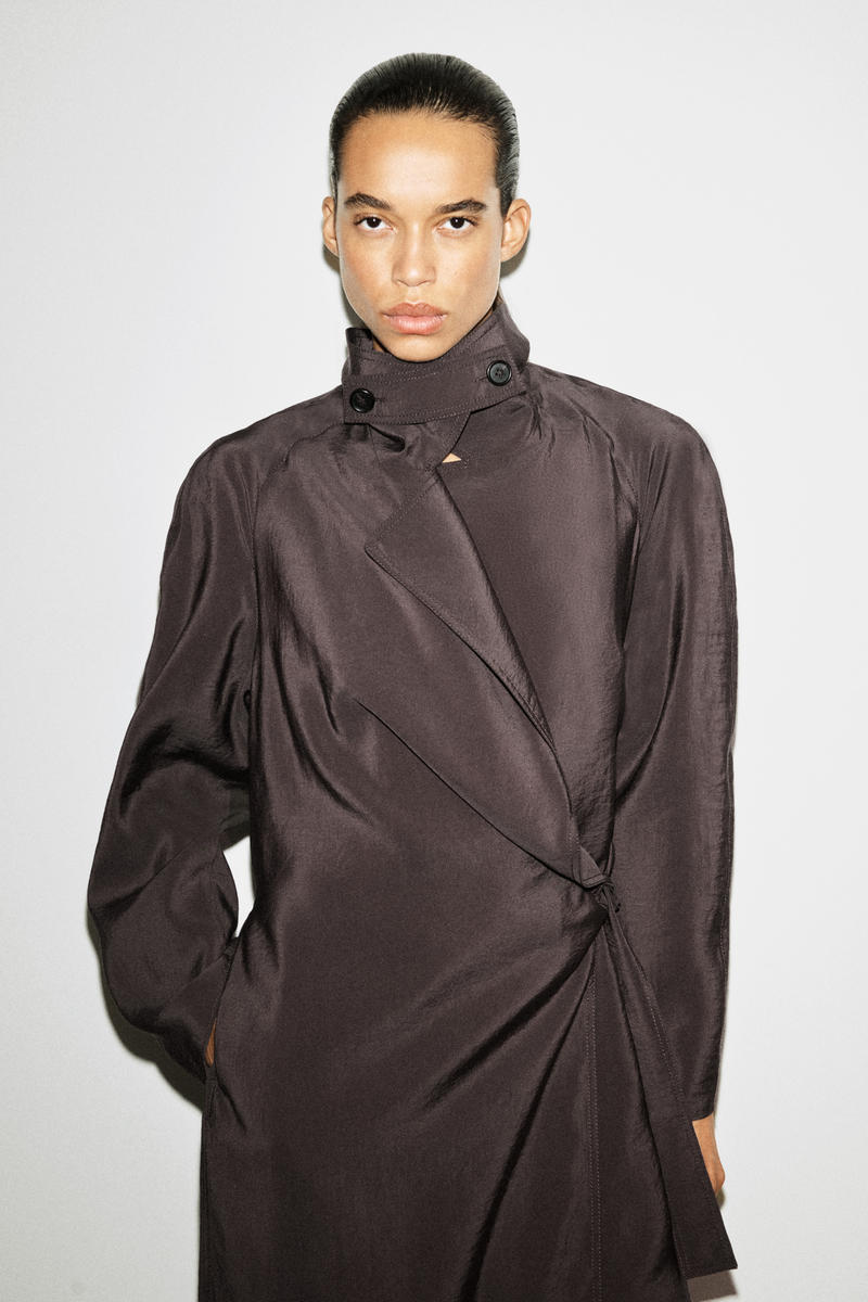 COS ユーティリティ トレンチ風ミディドレス